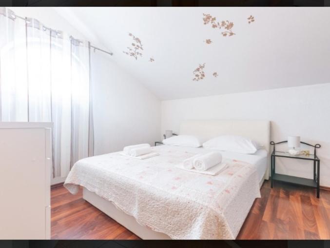 Banic Apartments With Pool Biograd Na Moru Exterior foto